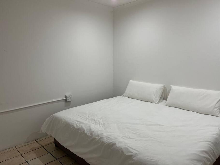 Mofolo Guest House Soweto Zewnętrze zdjęcie