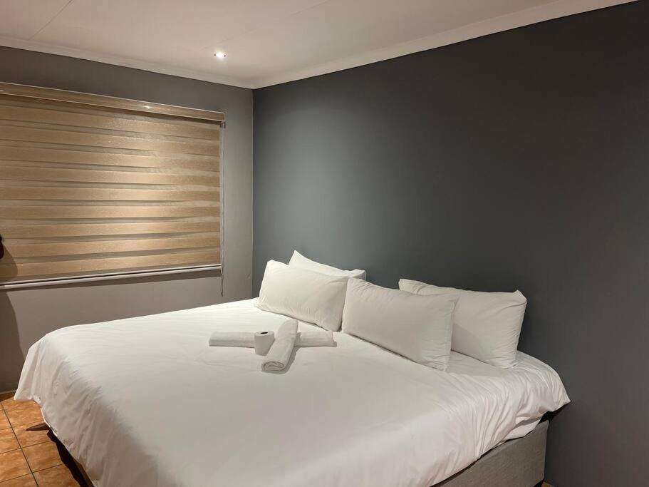 Mofolo Guest House Soweto Zewnętrze zdjęcie